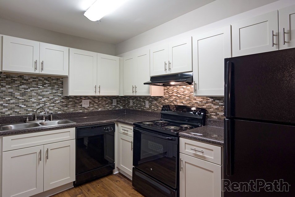 KITCHEN AT KRC Hilltops apartment community in the heart of Norcross, GA